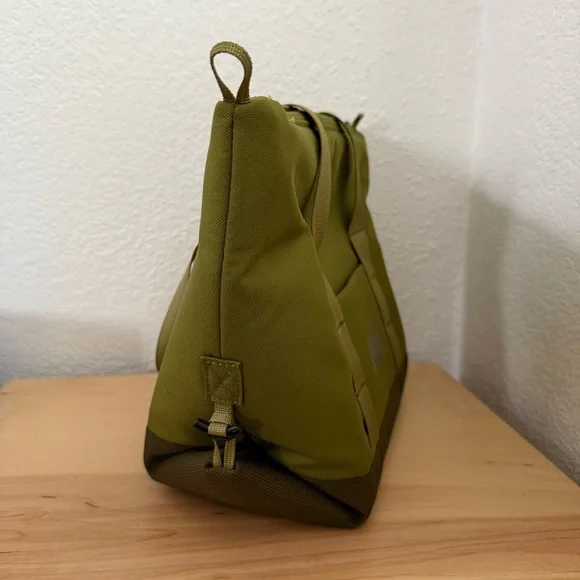 New REI Cooler Tote - Picture 3 of 6